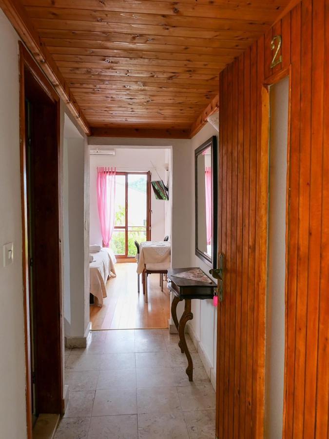 Apartments Almaja Villa Petrovac na moru Exterior foto