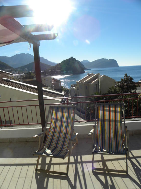 Apartments Almaja Villa Petrovac na moru Zimmer foto