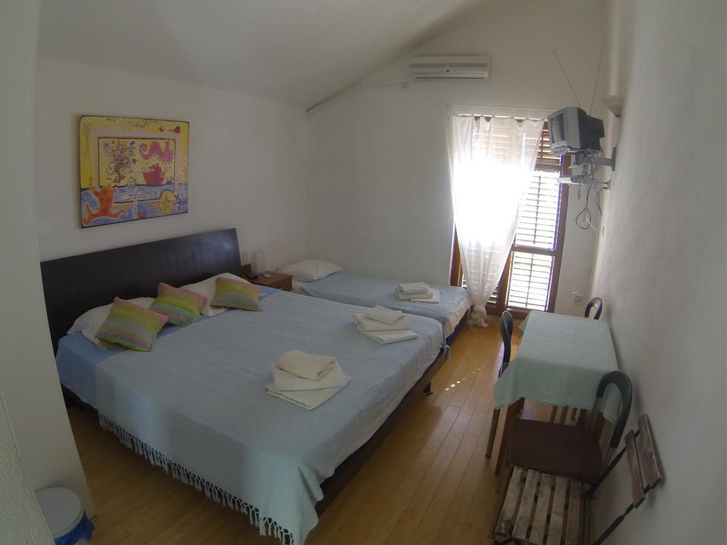 Apartments Almaja Villa Petrovac na moru Exterior foto